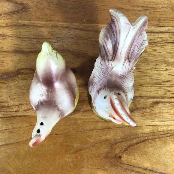 Vintage Enesco Japan Ceramic Chicken Salt And Pepper Shaker Pair - Picture 6 of 9